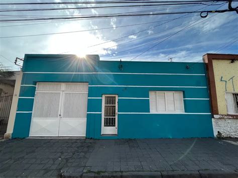 Casa na Rua Cláudio Furquim 189 Vila Hortencia em Sorocaba por R 1