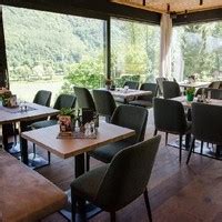 Start Bernhard S Restaurant An Der Donau