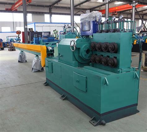 China High Precision Cnc Carbon Steel Rod Peeling Machine Manufacturers