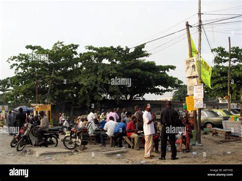 Lagos Island Lagos Nigeria Hi Res Stock Photography And Images Alamy