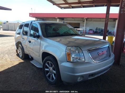 Salvage Gmc Yukons For Sale