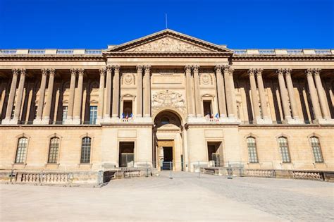 Museu Do Louvre Em Paris Foto Premium