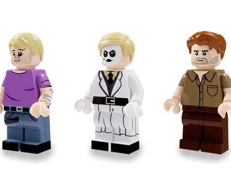 'Hawkeye Minifigures' LEGO render by Ciaran on Dribbble