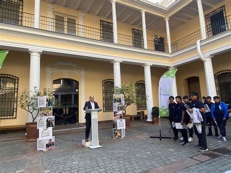 Gira de Estudio más de 20 mil estudiantes de Chile podrán optar a