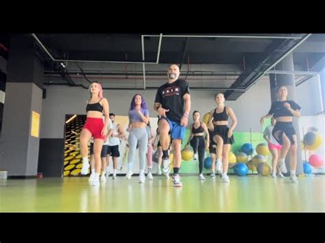 Bailando Enrique Glesias Zumba Choreographie Youtube