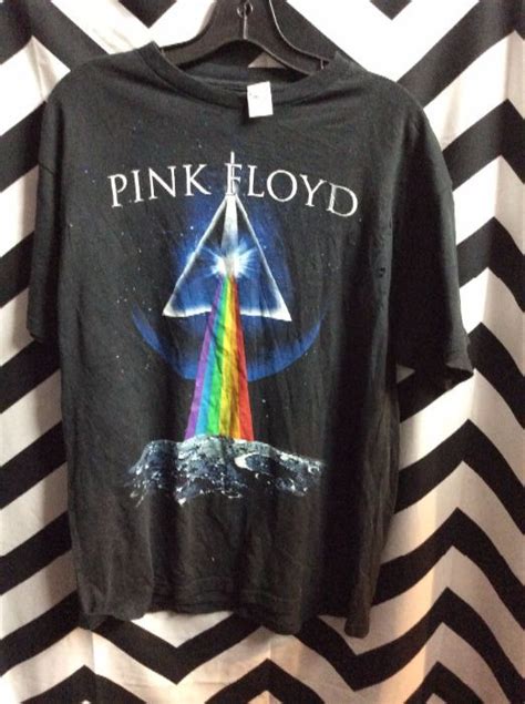 Pink Floyd T Shirt Wprism And Rainbow Design Boardwalk Vintage