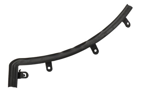 Chevrolet Silverado Bumper Cover Spacer Panel Upper Lower 15912501