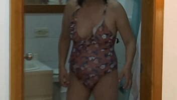 Antes de follar siempre orino para recibir toda la polla dentro de mi coño y culo XVIDEOS