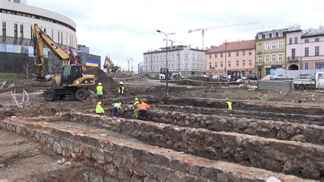 Budowa Czwartego Kr Gu Opery Nova Co Odkryli Archeolodzy Wideo