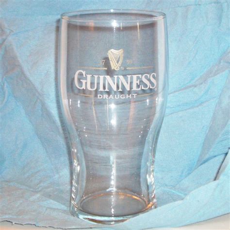 Guinness Beer Glass with Harp, 1759 & Guinness Draught