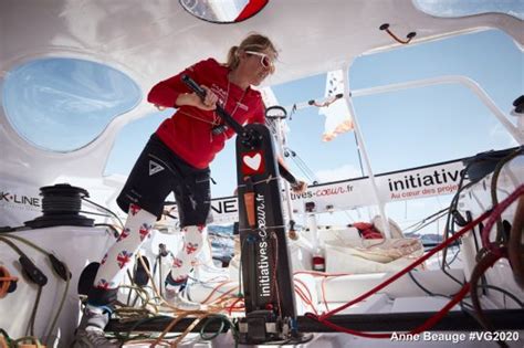 Samantha Davies Battre Le Record De Jours Sur Le Vend E Globe Et