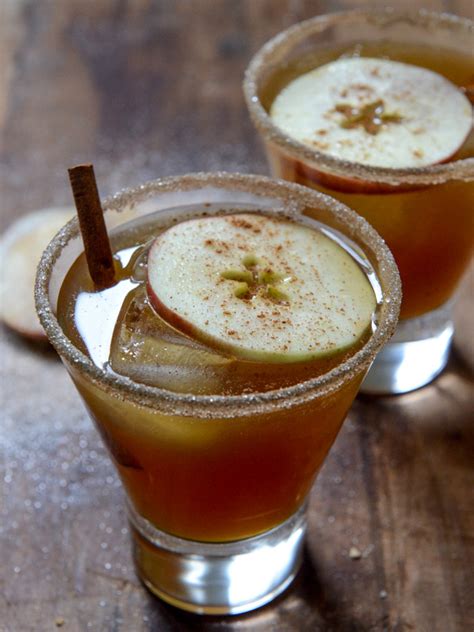 10 of the Best Rye Whiskey Cocktails with Recipes - Only Foods