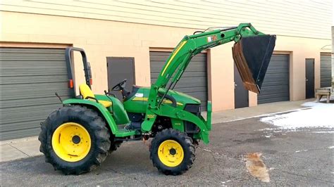 Review Of A Beautiful John Deere 4105 41hp Tractor And 300cx Front End Loader Youtube