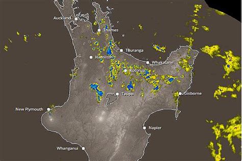 Sunlive Bop On Thunderstorm Watch The Bays News First