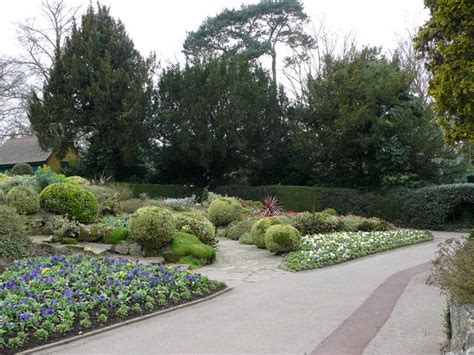 Coombe Wood Gardens Croydon © Peter Trimming Geograph Britain And