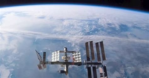 Elon Musks Spacex Wins Million Nasa Contract To Deorbit