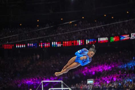 Mondiali di Anversa Simone Biles conquista un altro oro è la ginnasta