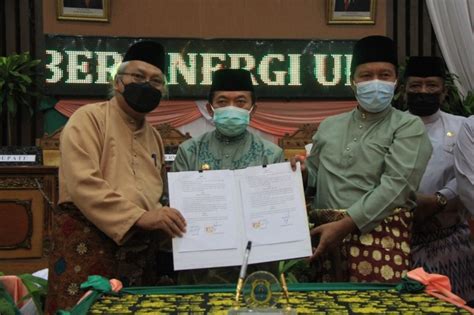 Pemkab Tanjabtim Dan Warsi Tanda Tangan Nota Kesepakatan Kelola Gambut