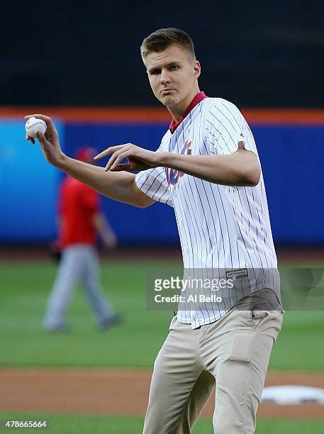 141 Kristaps Porzingis Draft Stock Photos, High-Res Pictures, and ...