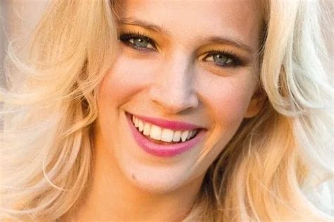 Luisana Lopilato Sa Biographie Filmographie Et Quelques Photos