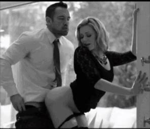 Randomized Porn Met Secretary S Husband And Ch Ldren On The Way To Office Got Horny After