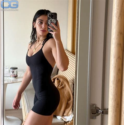 Sara Saffari Nude Pictures Onlyfans Leaks Playboy Photos Sex Scene Uncensored