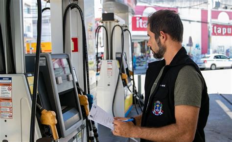 Procon Macaé fiscaliza preço do diesel em postos de combustível Macaé