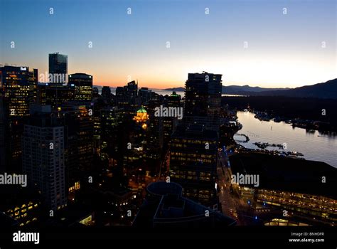 Aerial view vancouver night vancouver hi-res stock photography and images - Alamy