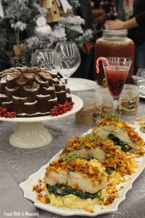 Bacalhau Confitado Crumble De Broa E Tomate Seco Espinafres