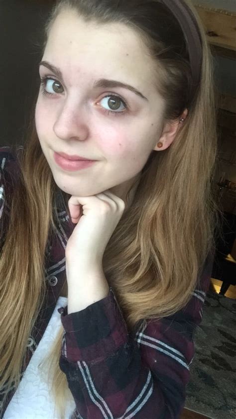 I M Starting To Embrace My Naked Face Scrolller