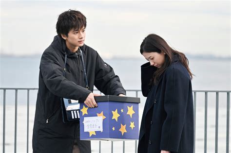 画像5 5 「星降る夜に」初回 吉高由里子＆北村匠海が開始1分でキス 急展開に「ドキドキした」「既にすごいドラマ」 モデルプレス