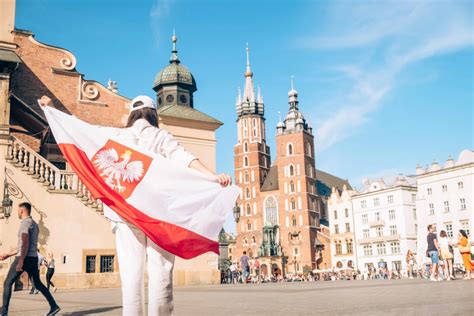 Piosenka Patriotyczna Zachwyca Nas Polska