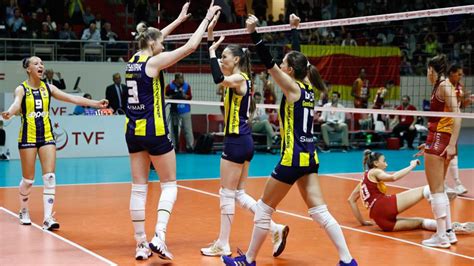 Voleybol Sultanlar Ligi Nde Fenerbah E Galatasaray Yendi