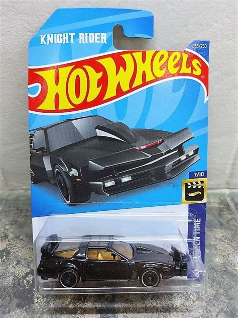 KNIGHT RIDER KITT Super Pursuit Mode Hot Wheels HW Screen Time