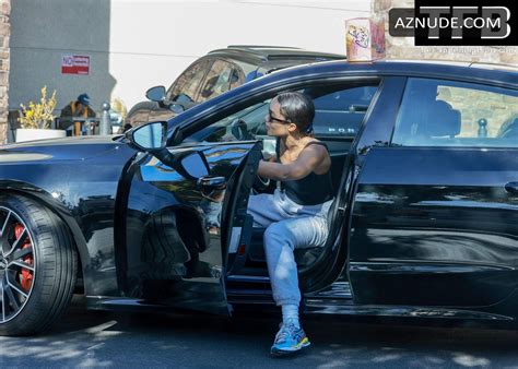 Laura Harrier Sexy Seen Braless Flaunting Her Hot Tits In Los Feliz AZNude