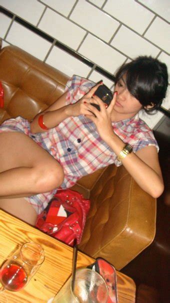 Dhatz Pe Blog Ririn Ekawati Model Hot Sexy Aduhaay