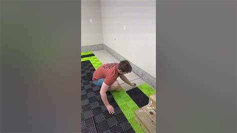 Racedeck Garage Flooring Timelapse Garage Floor Installation Youtube