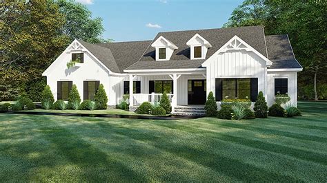 Traditional Ranch House Plans With Porches