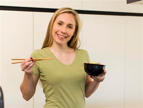 Premium Photo Young Adult Pretty Blonde Woman Eating A Ramen Noodles Bowl