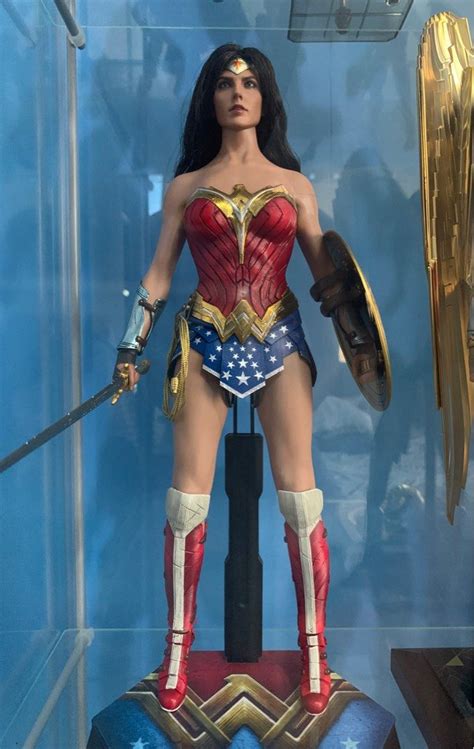Hot Toys Wonder Woman Concept Art Hobbies Toys Toys Games On Carousell