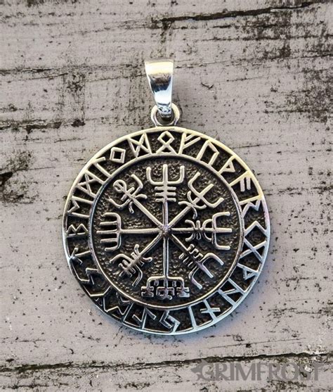 Скандинавский компас: значение компаса Вегвизира, эскиз тату ...