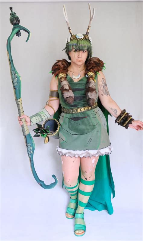 Finished cel shaded Artemis cosplay : r/HadesTheGame