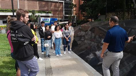 La Universidad EIA Da La Bienvenida Sus A Estudiantes Internacionales