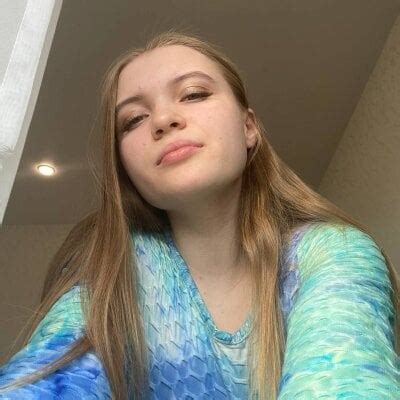 Samanta 212 Stripchat Webcam Model Profile Free Live Sex Show Cam4Joy