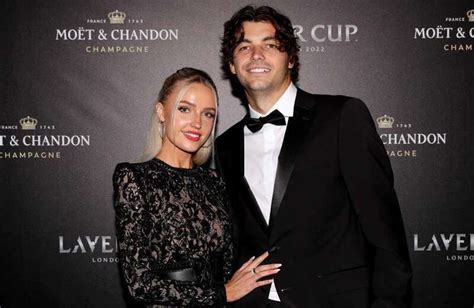 Stunning Tennis Wag Morgan Riddle Wows In Black Bikini Ahead Of Australian Open Pressway