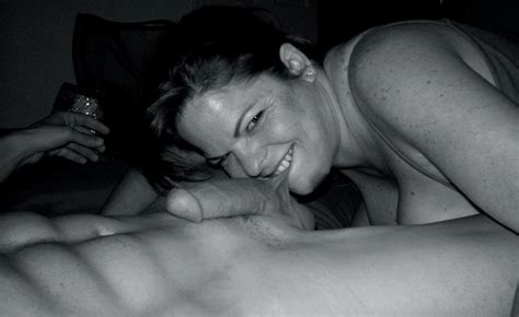 SLUT MILFS X Porn Pic