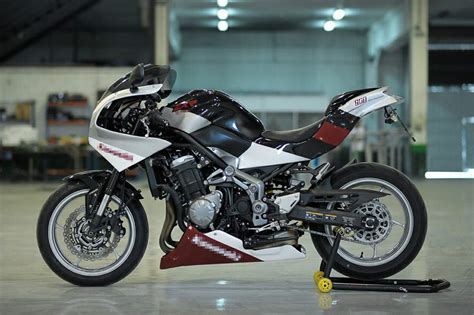 Kawasaki ZXR900 Kit For Z900 By Japan Legends