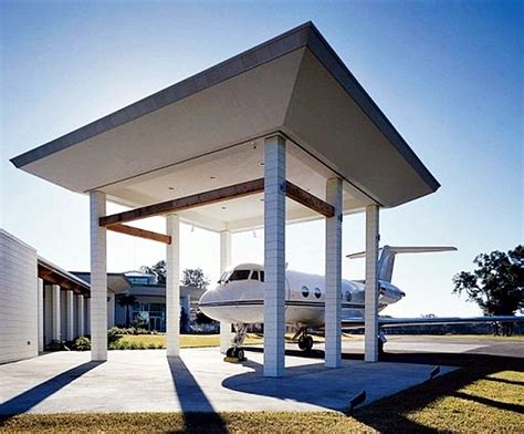 A Look Into John Travolta’s House Which Has A Private Airport With 2 ...