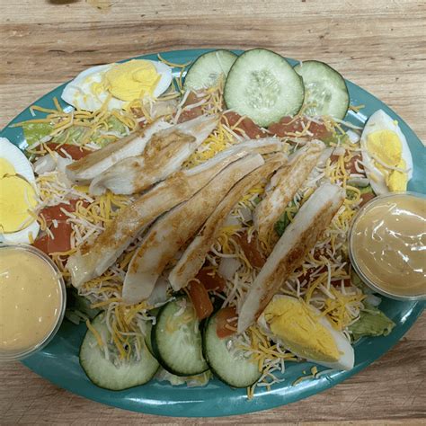 Taste The Best Chicken Salads In Cincinnati From Casual Diners To Upscale Eateries Circle B