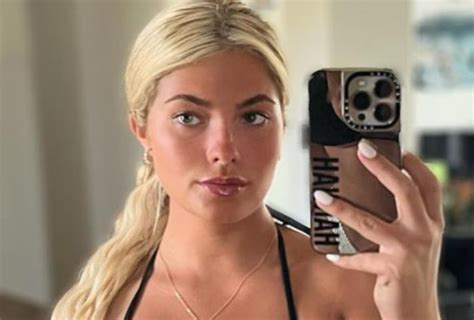 Cleveland State Basketball Star Hannah White Breaks The Internet With Massive Boob Thirst Trap